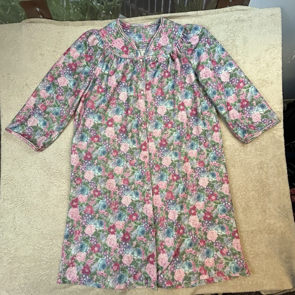 Vtg Single Stitch Floral MuuMuu House Dress Robe House Coat Pearl Snap Pocket